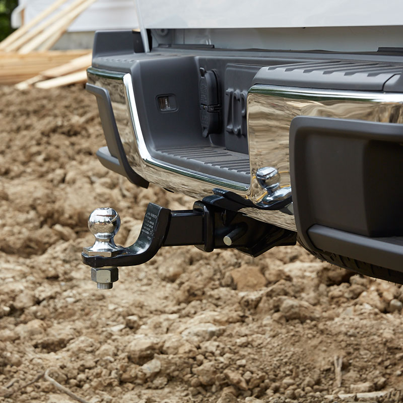 Towing &amp; Hitches