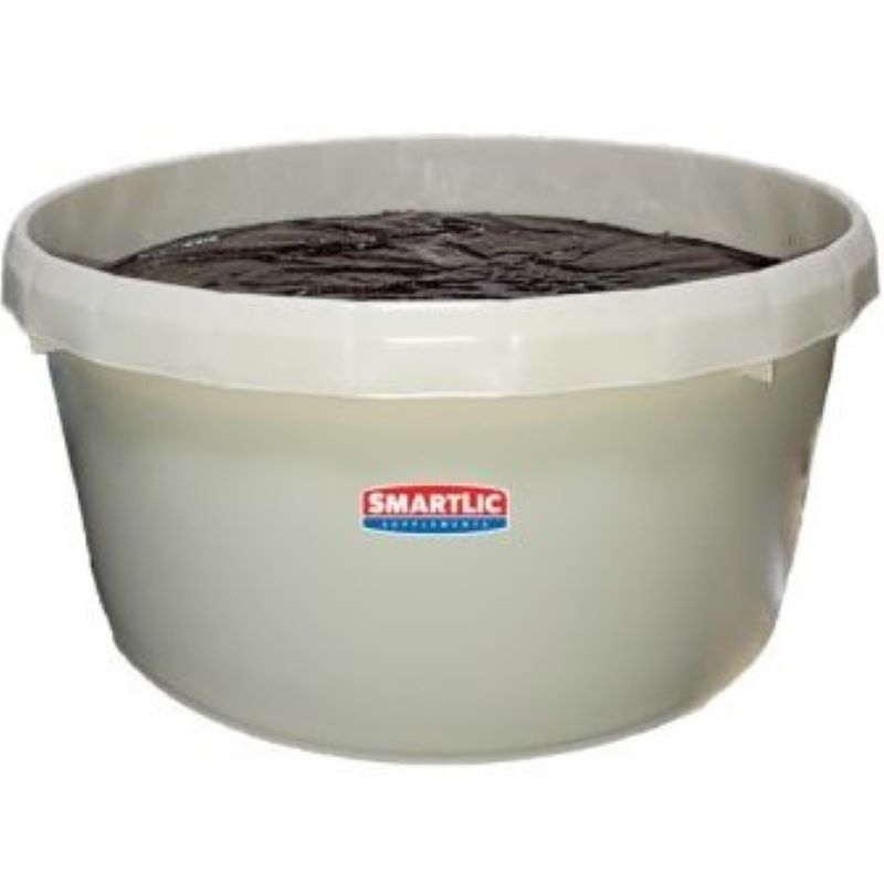 SmartLic NE-22 IGR Fly Control Cattle Tub 200 lb